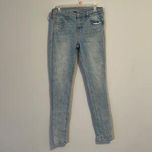 Womens american eagle jeans